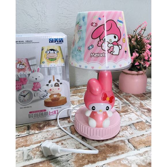 Sanrio Kawaii Anime My Melody Noctilucent Lamp Cartoon Cinnamon w/ a Key Chain - Picture 1 of 8